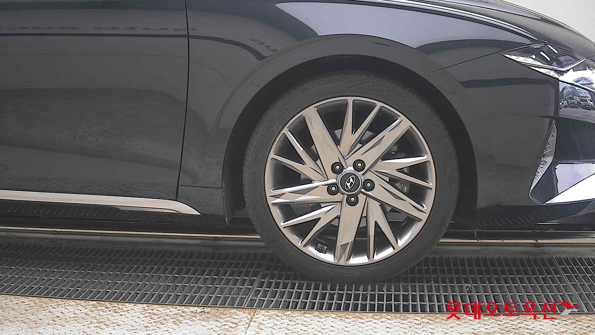 2020 - hyundai grandeur