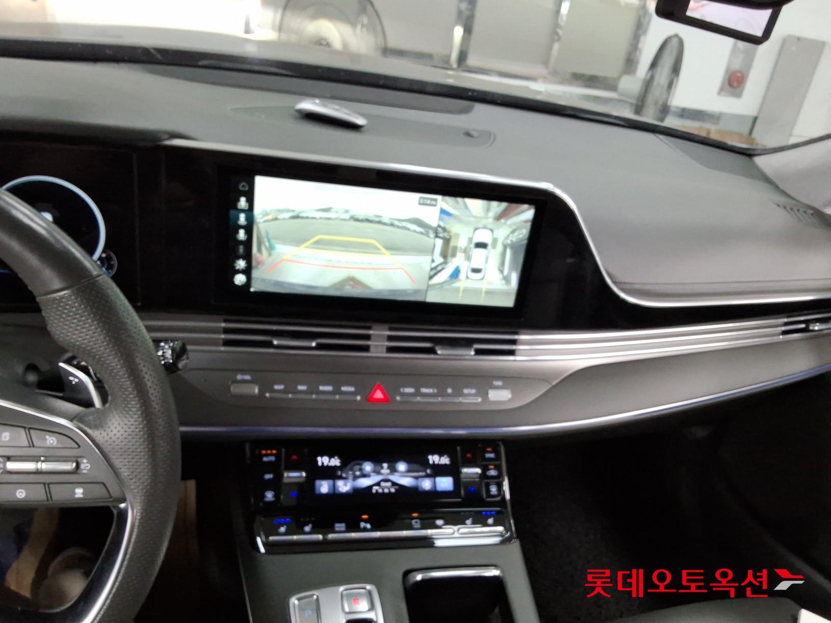 2020 - hyundai grandeur