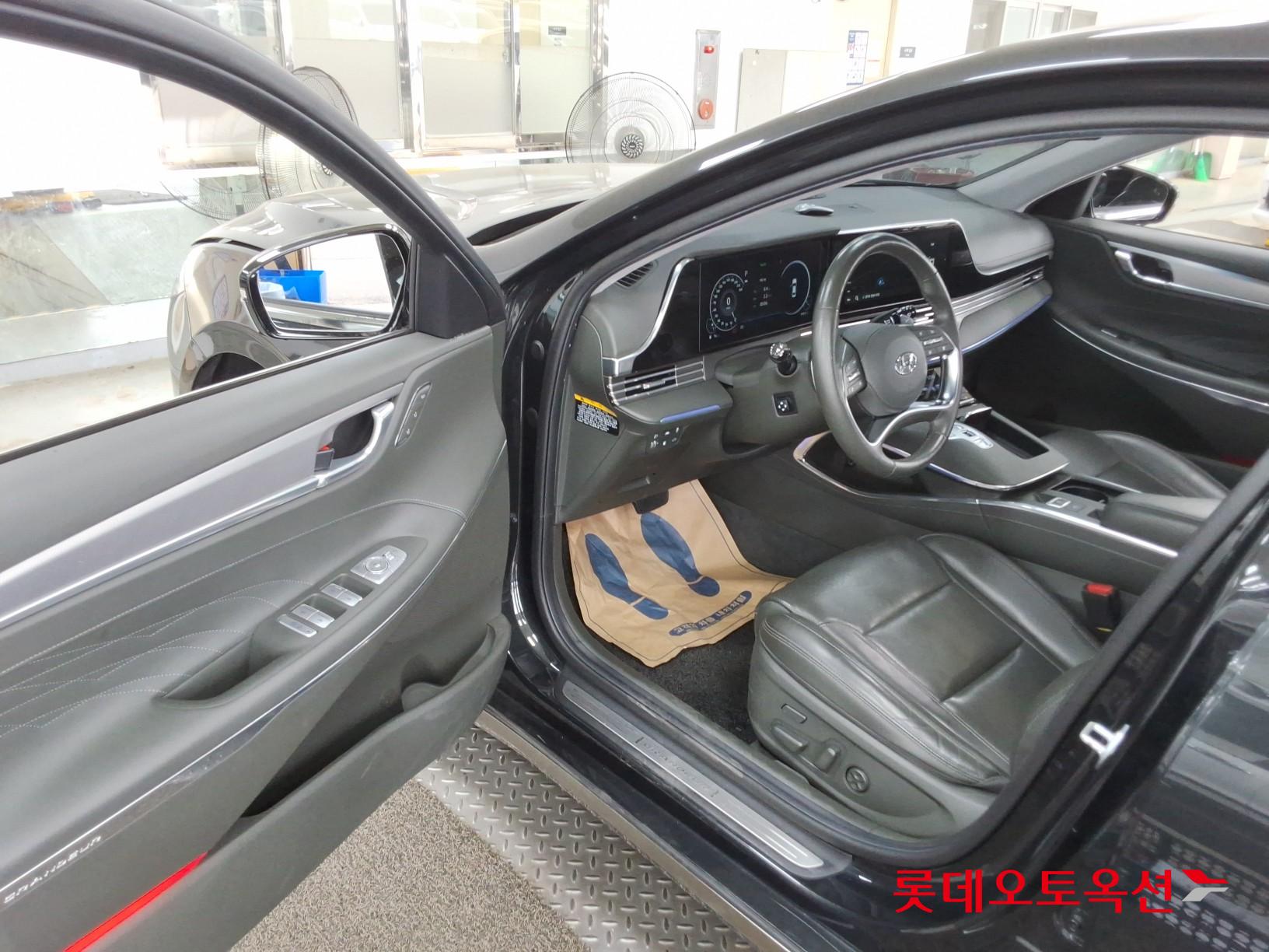 2020 - hyundai grandeur