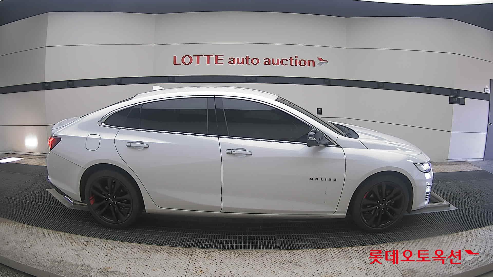 2022 - chevrolet malibu