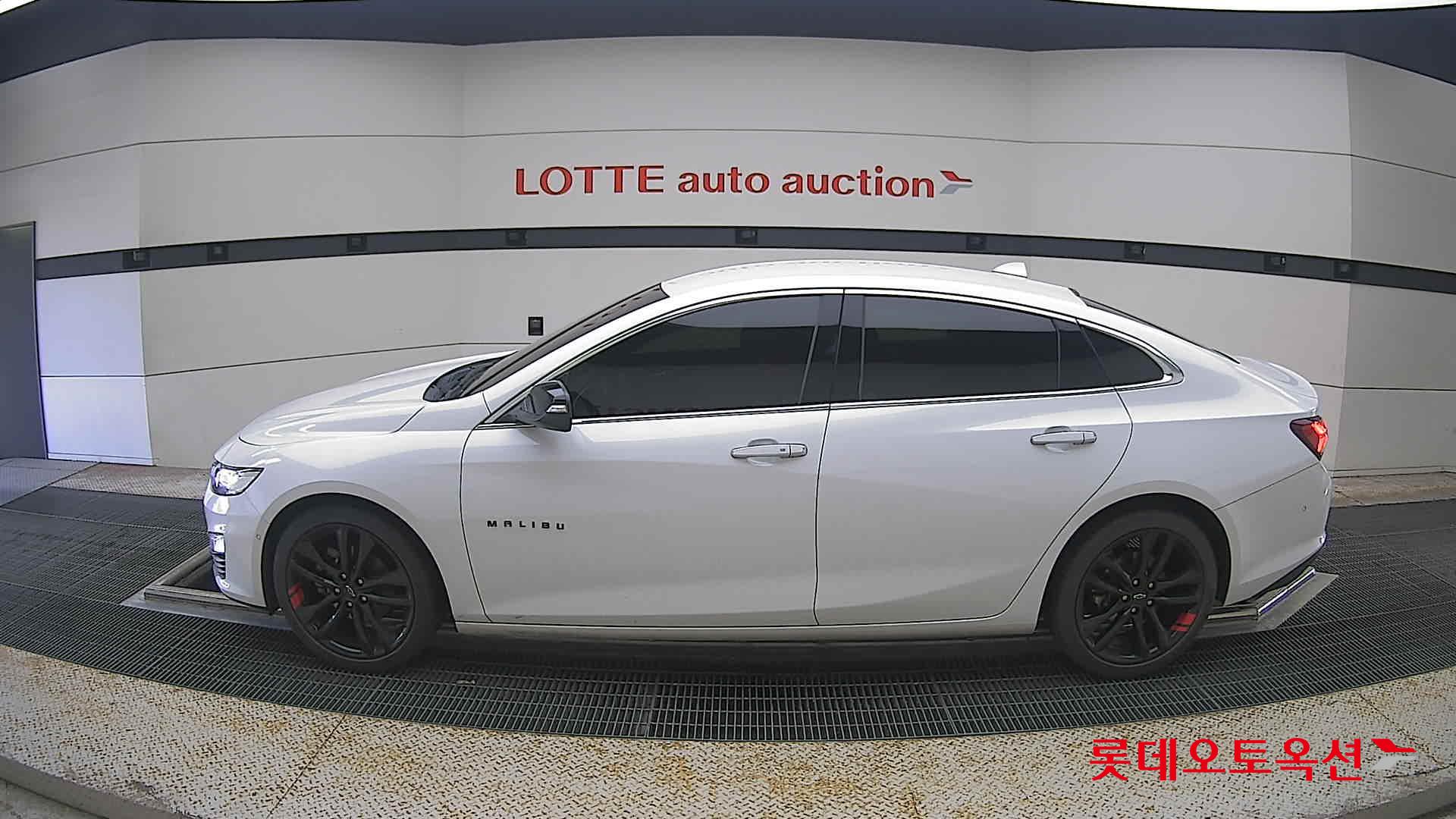 2022 - chevrolet malibu