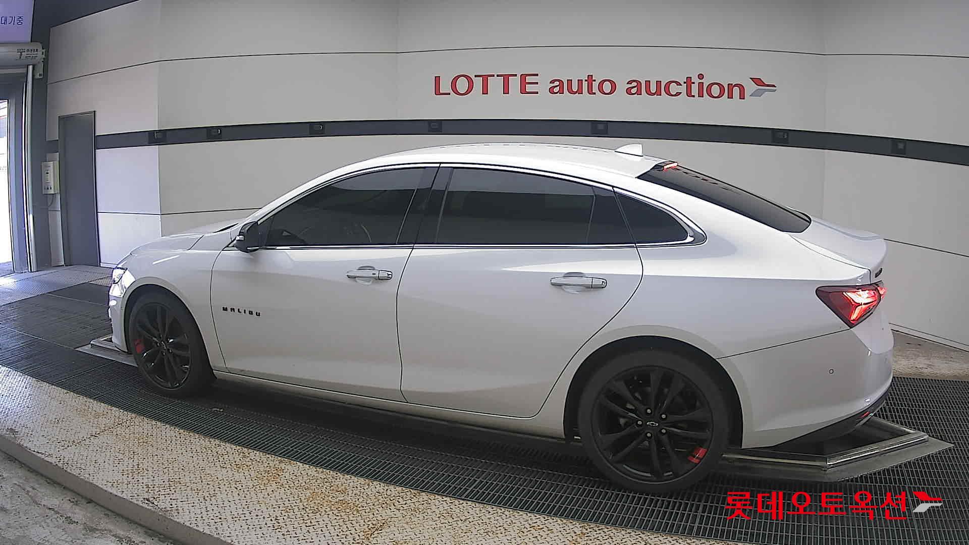 2022 - chevrolet malibu