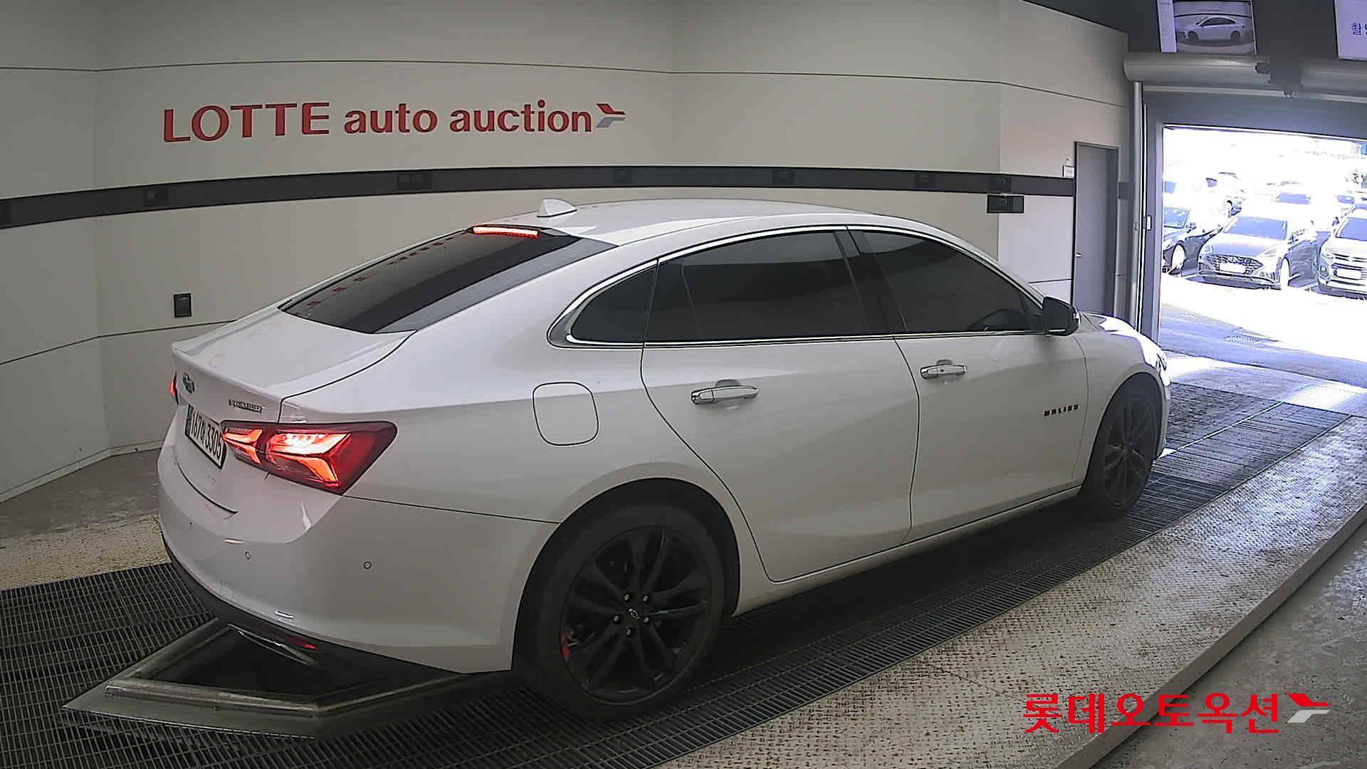 2022 - chevrolet malibu