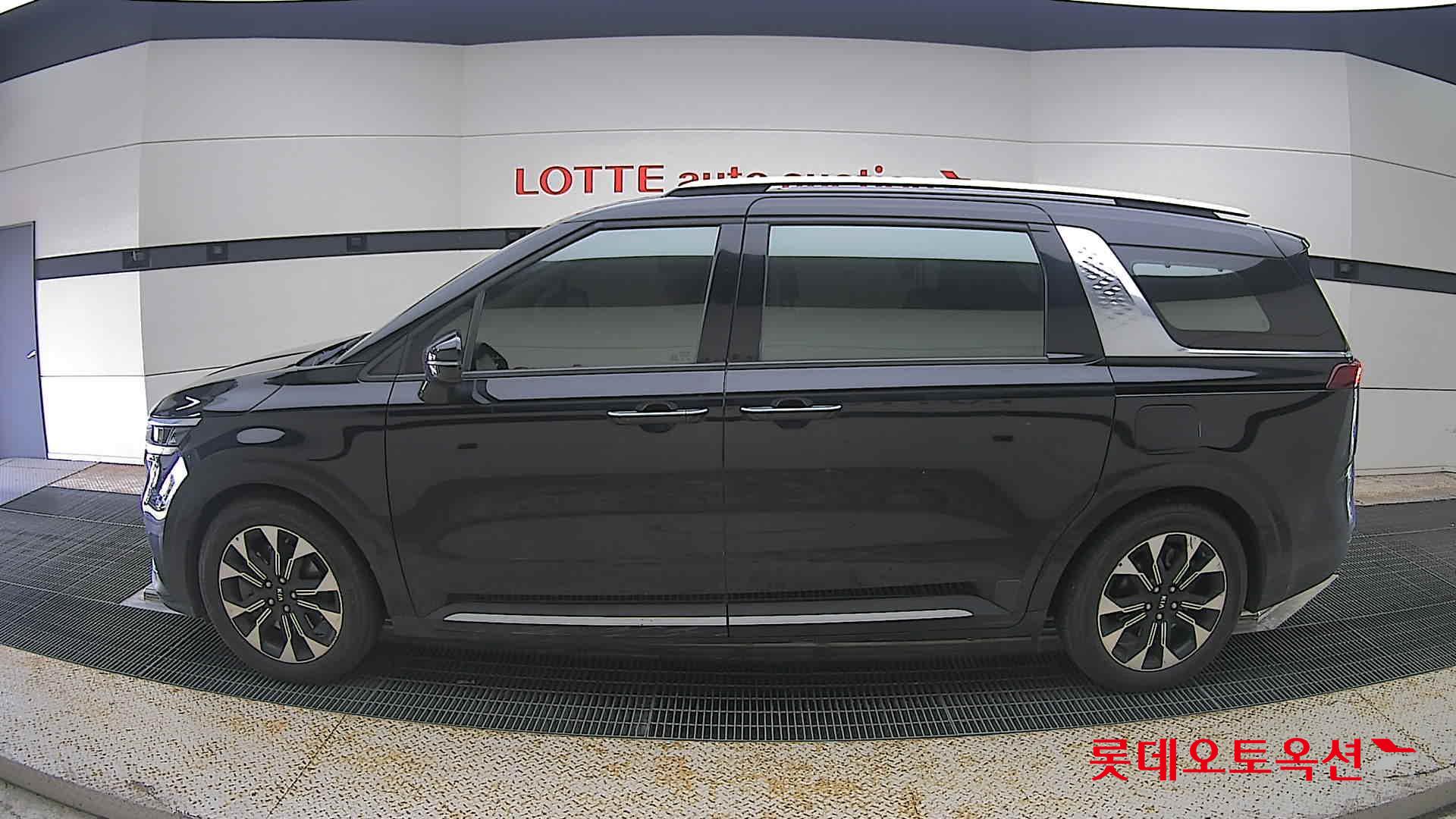 Kia Carnival id 4504276 из Кореи 7