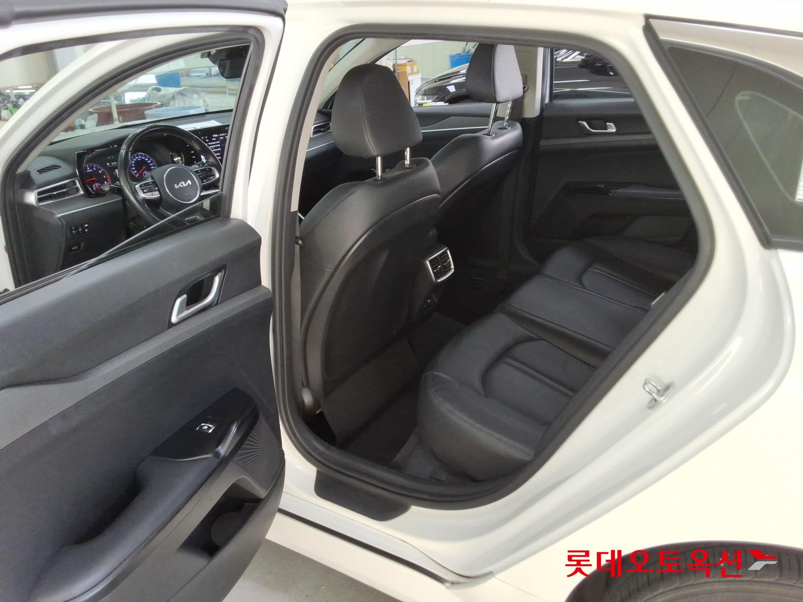 Kia K5 id 4504281 из Кореи 35