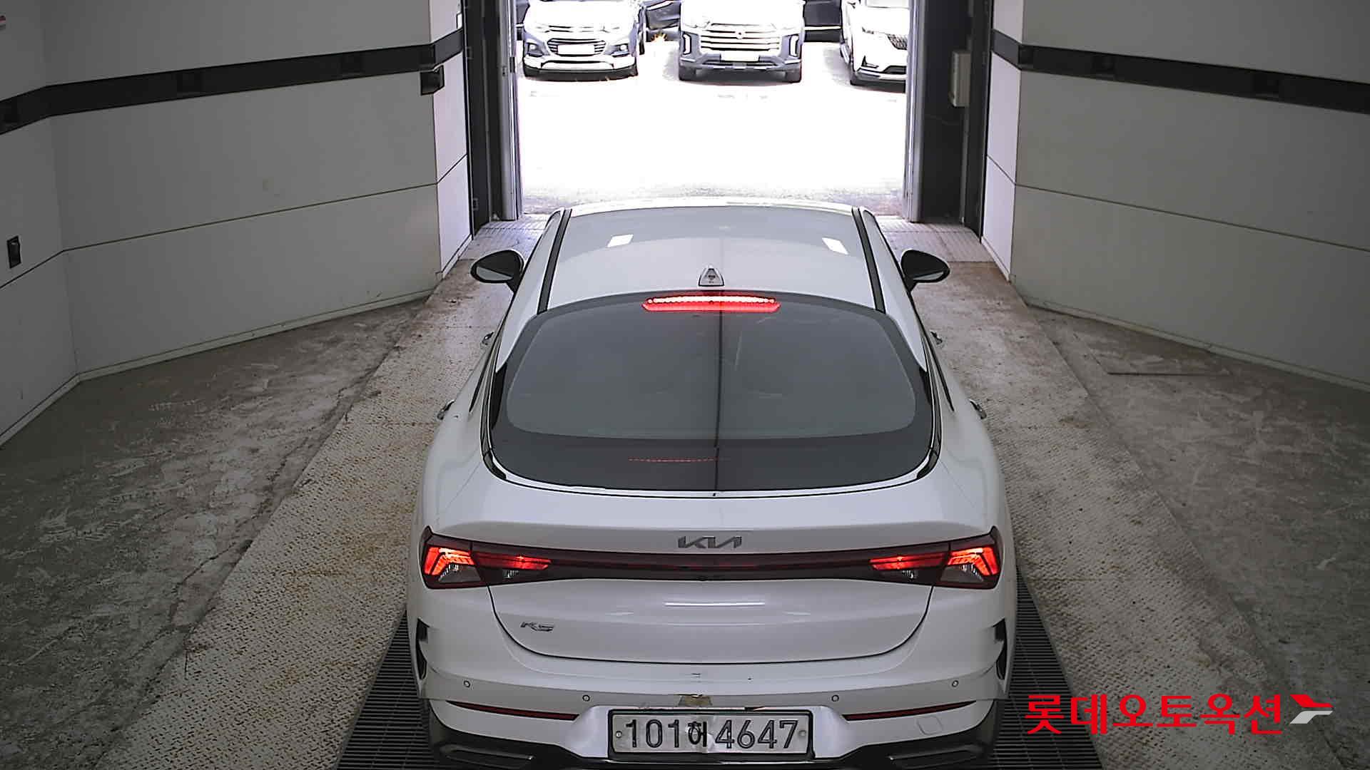 Kia K5 2022 Белый из Кореи, фото 5