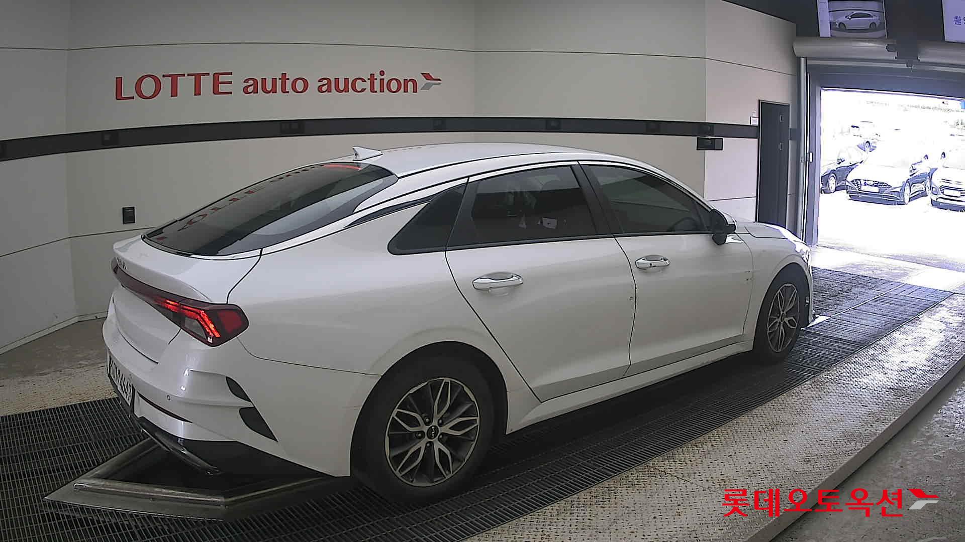 Kia K5 id 4504279 из Кореи 19