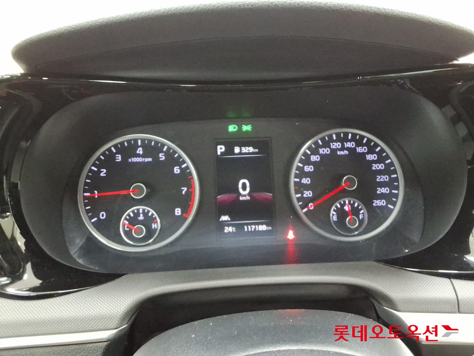 2022 - kia k5
