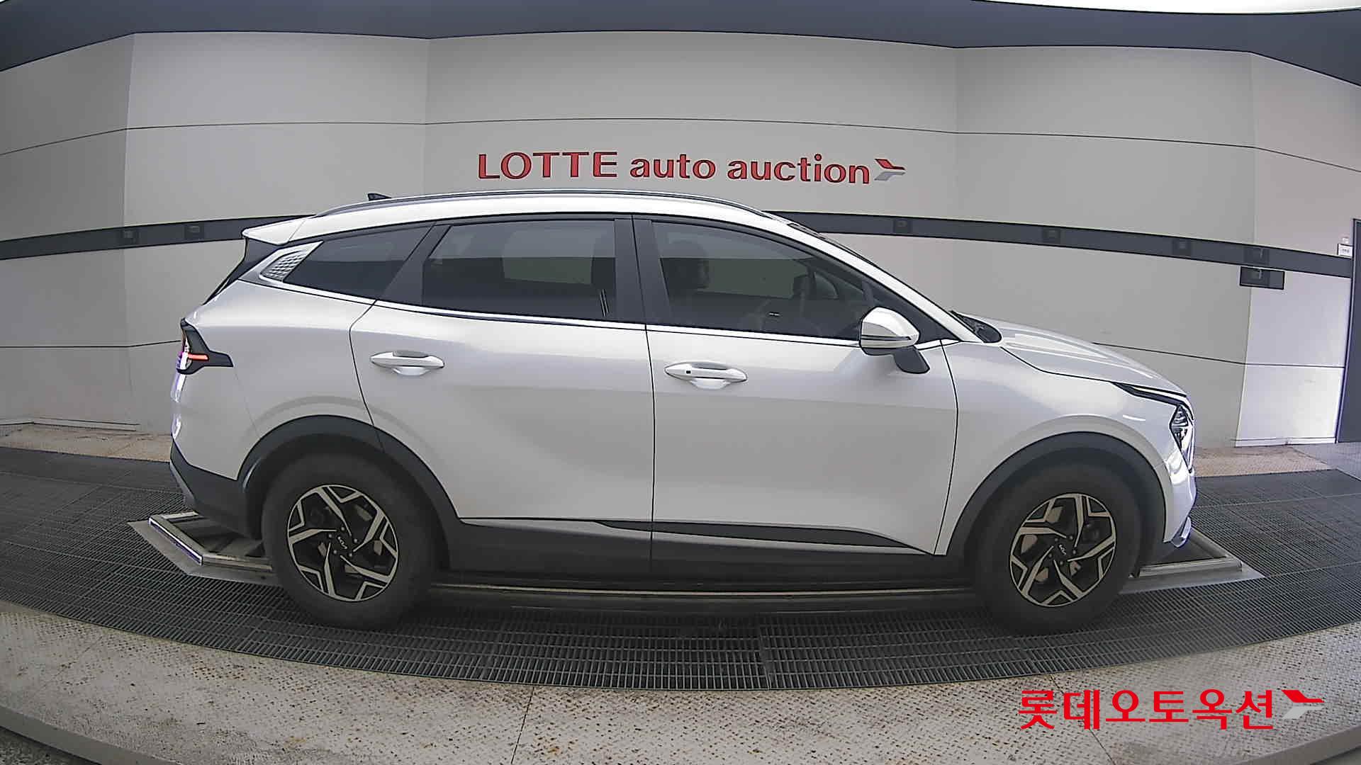 Kia Sportage 2022 Белый из Кореи, фото 3