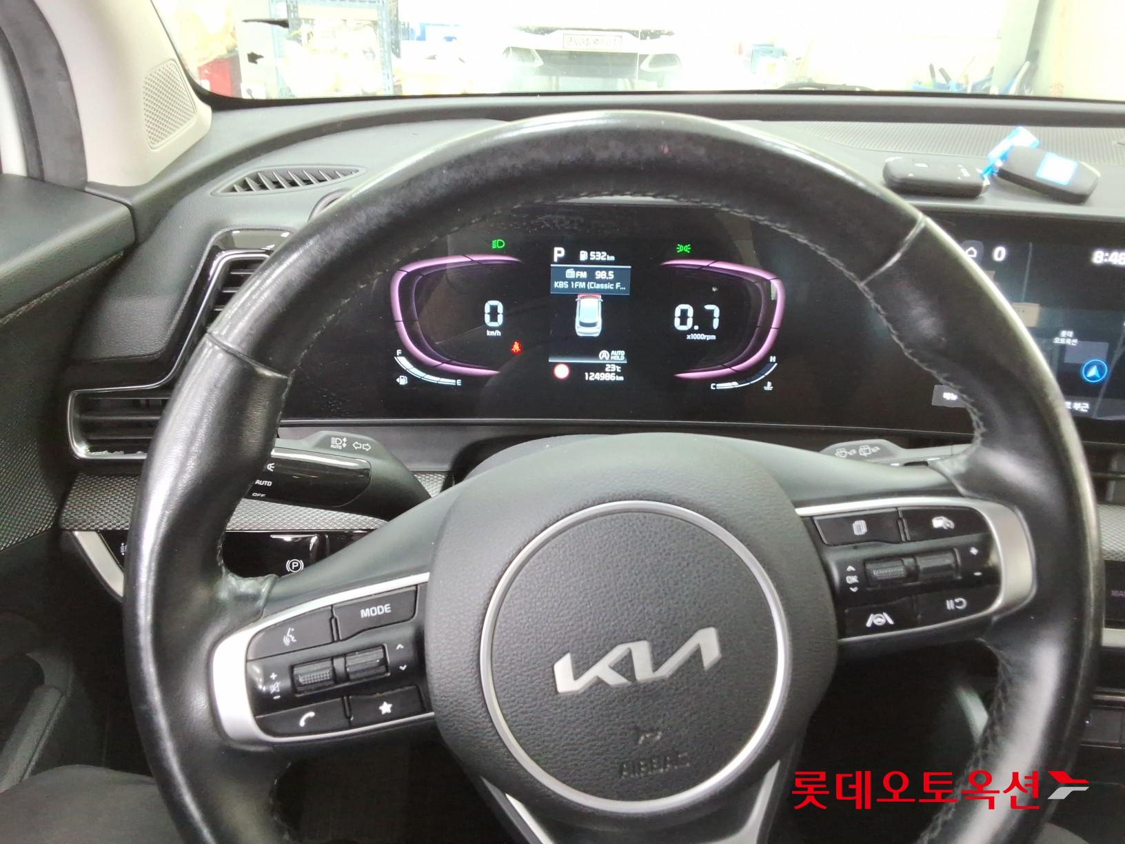 2022 - kia sportage