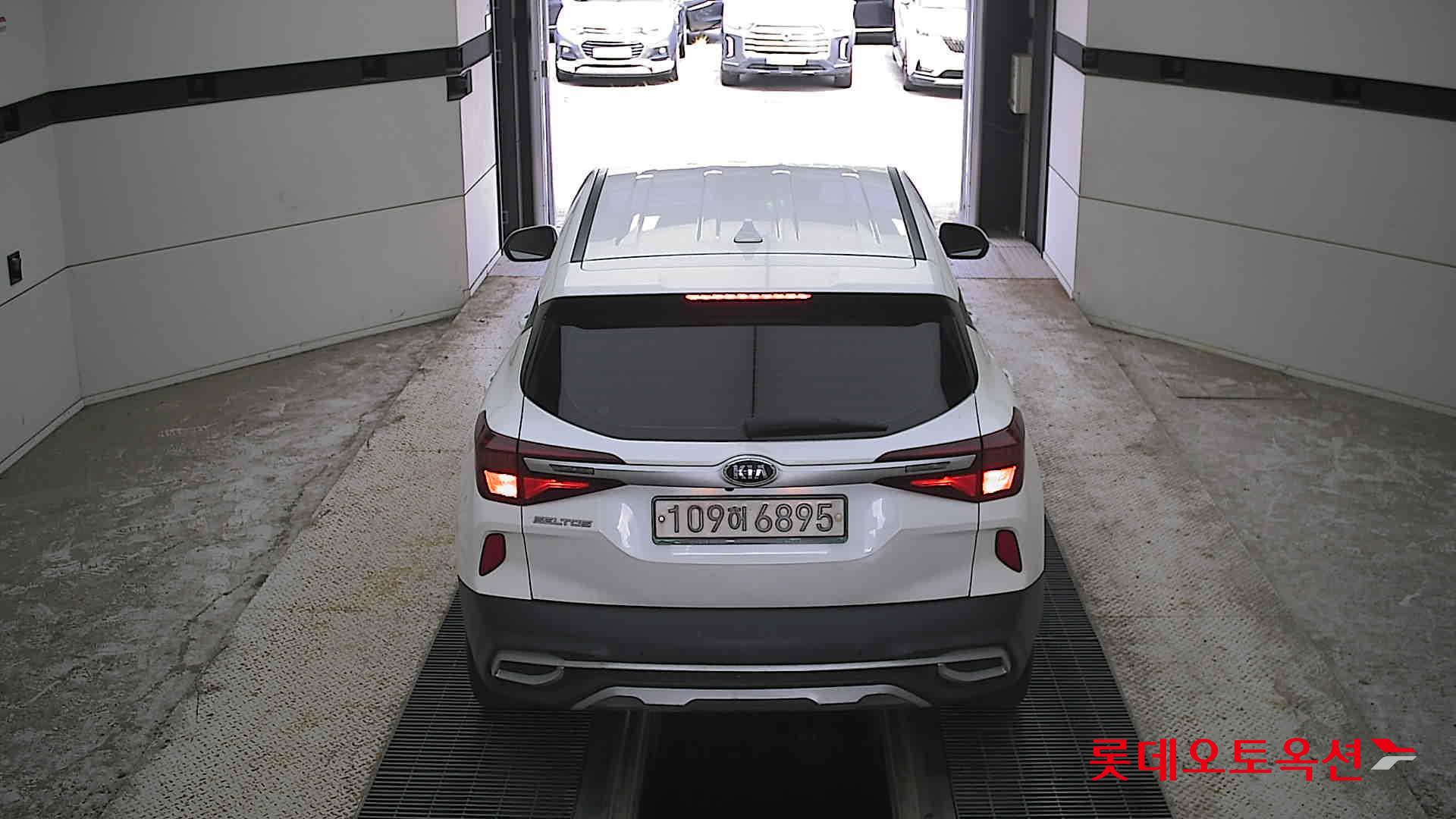 2022 - kia seltos