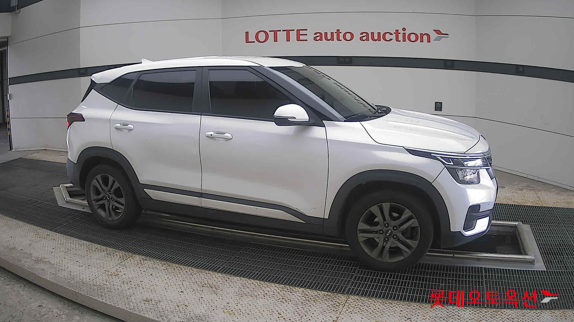 2022 - kia seltos