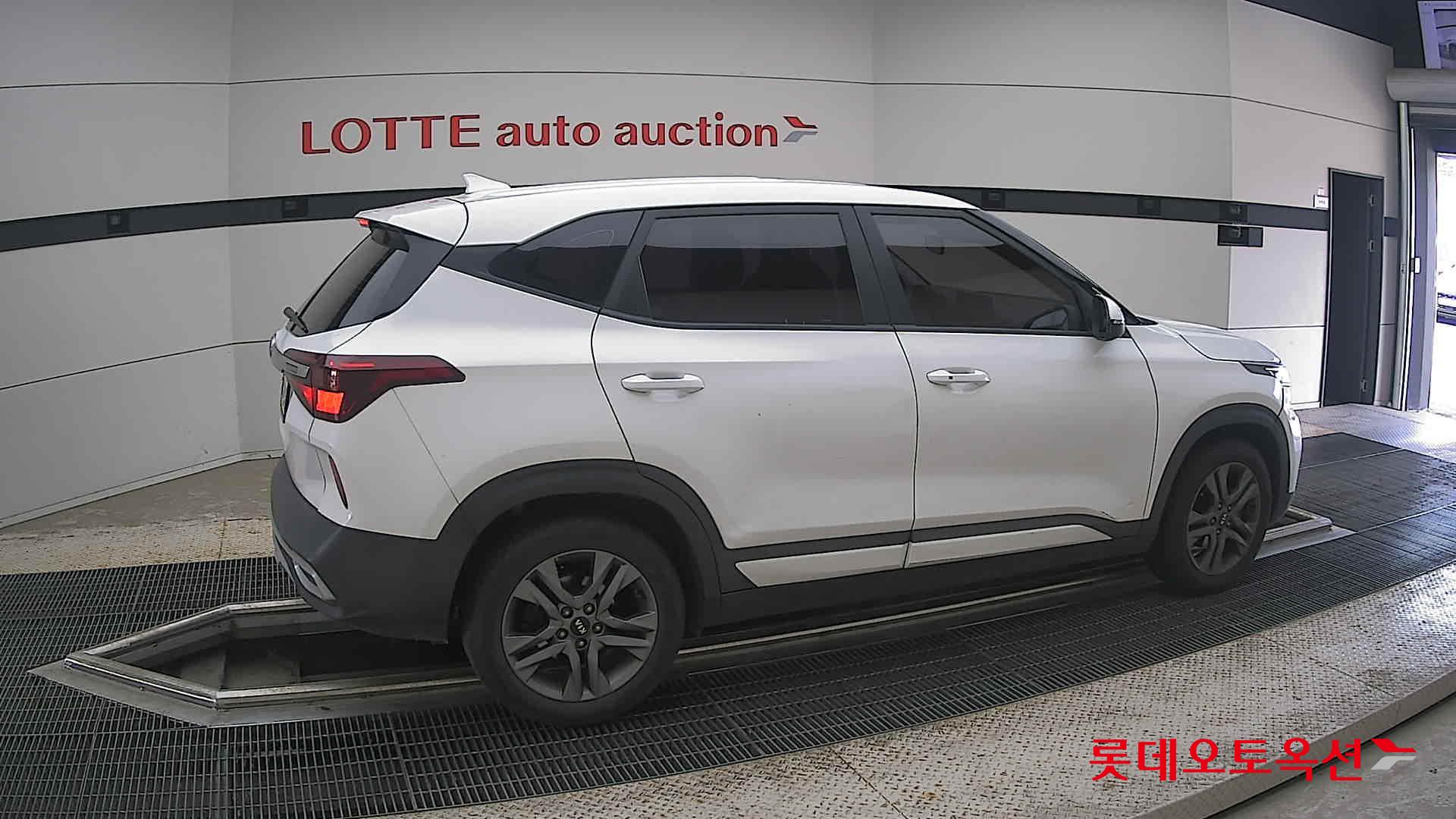 2022 - kia seltos