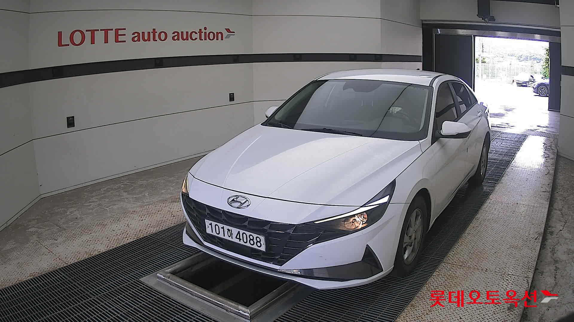 2021 - hyundai avante