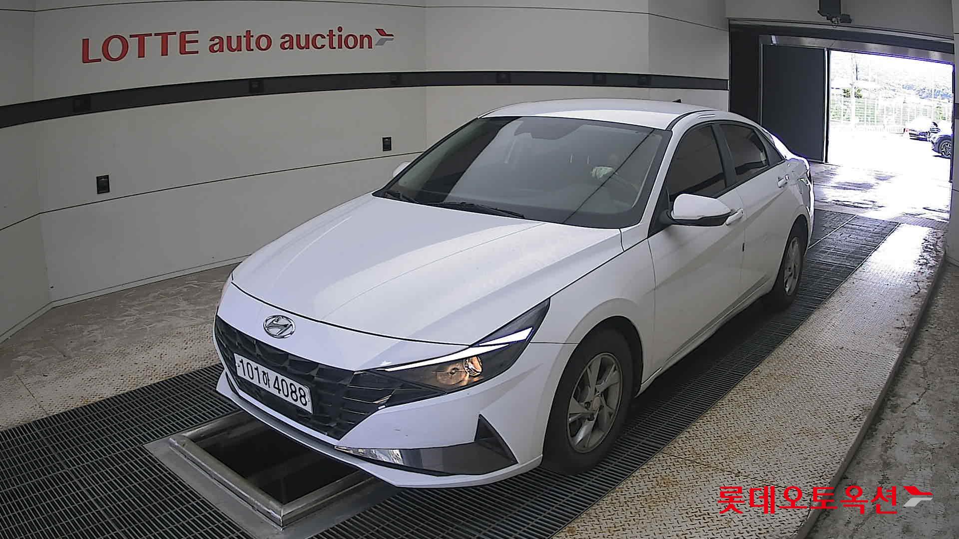 2021 - hyundai avante