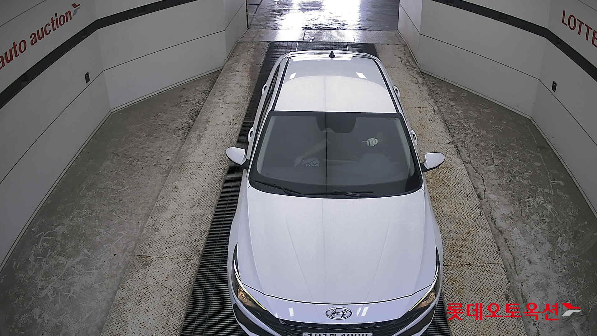 2021 - hyundai avante