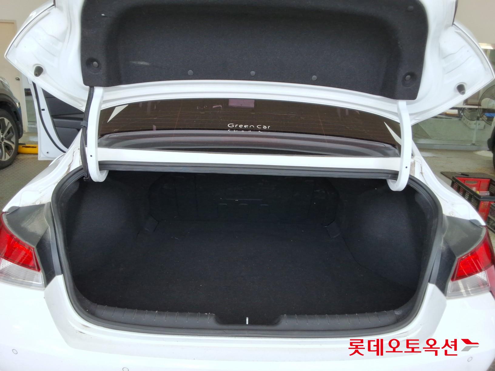 2021 - hyundai avante