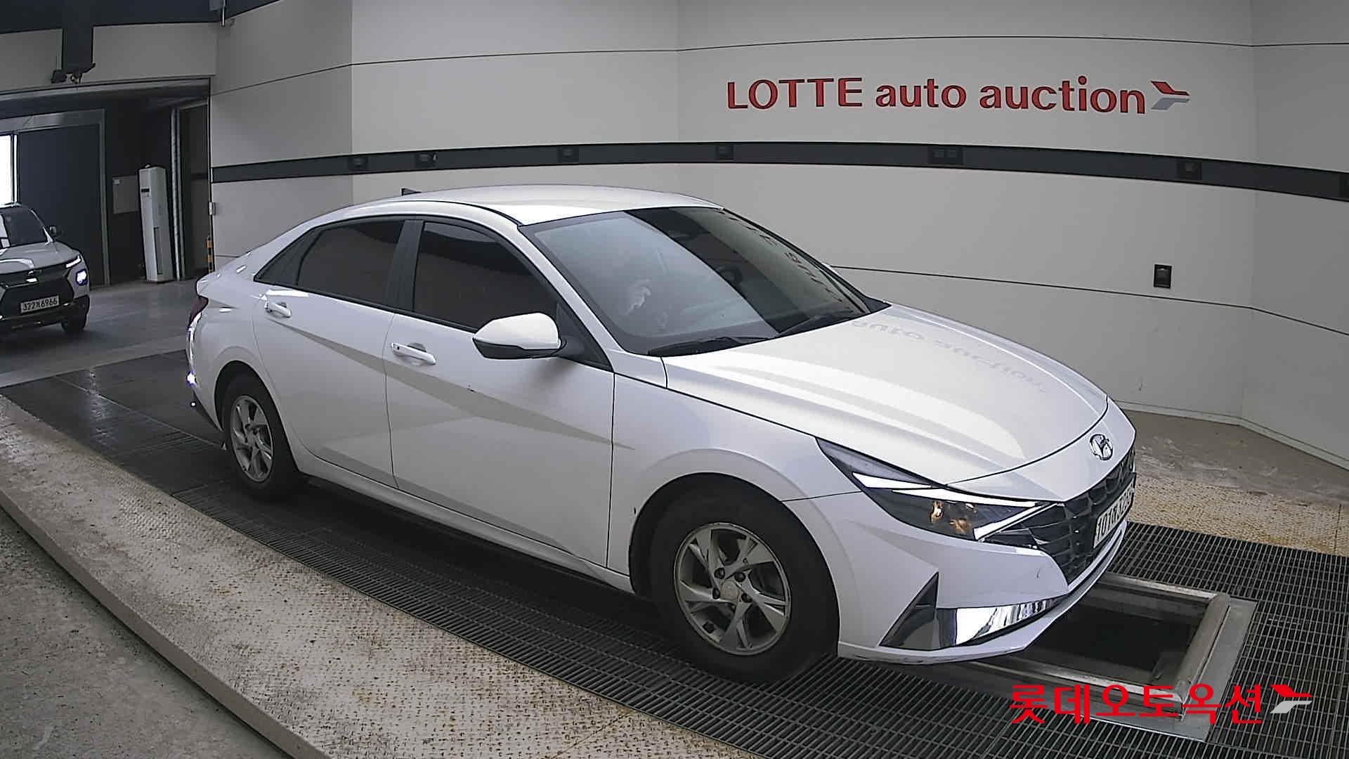 2021 - hyundai avante