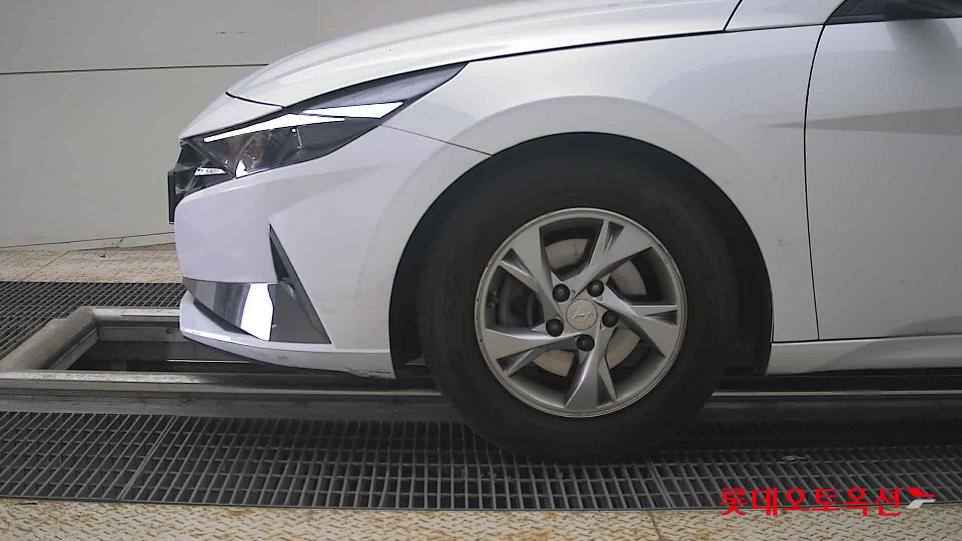 2021 - hyundai avante
