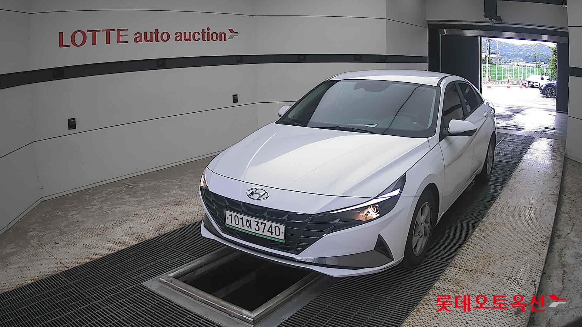 2021 - hyundai avante