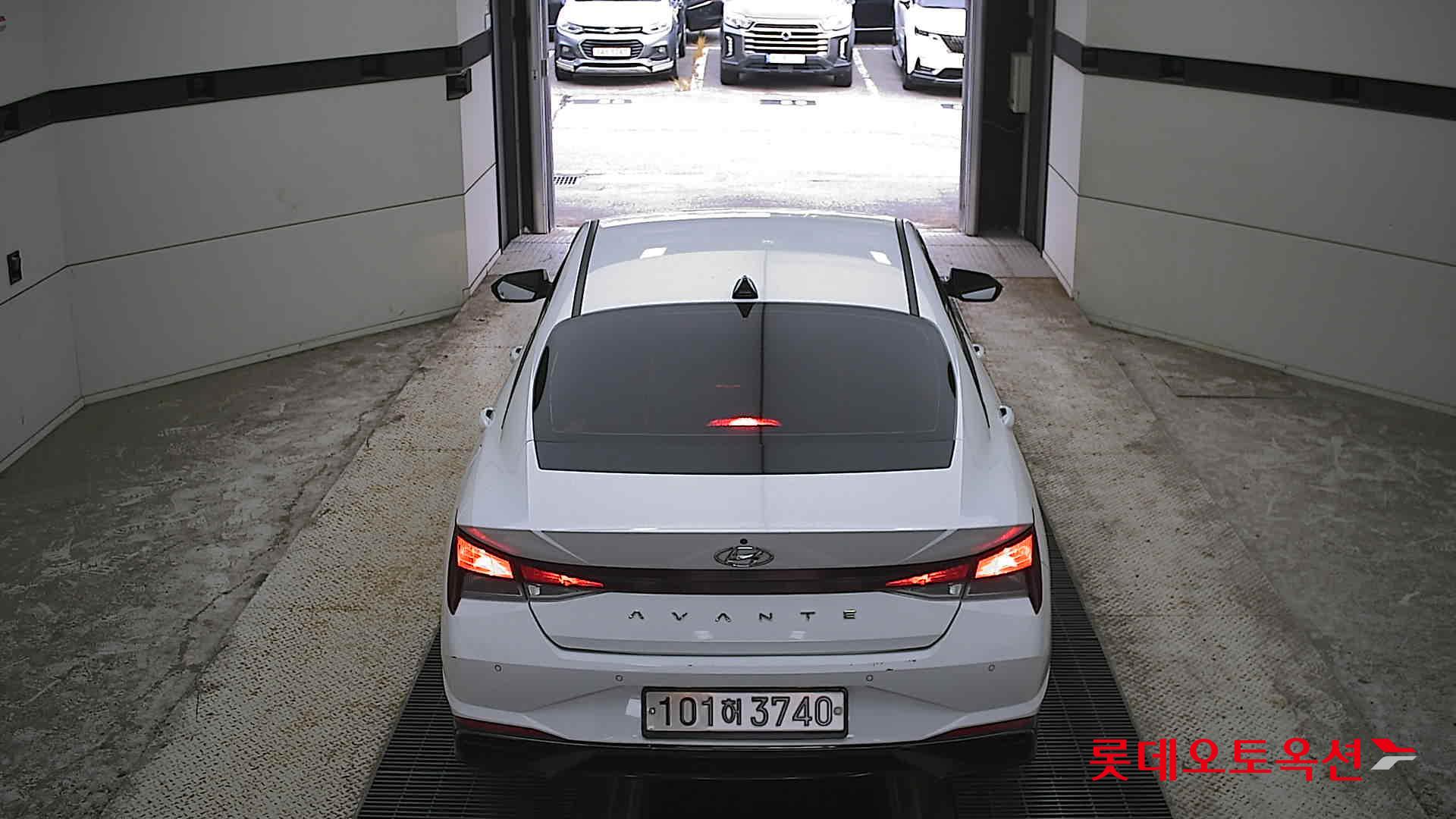 2021 - hyundai avante