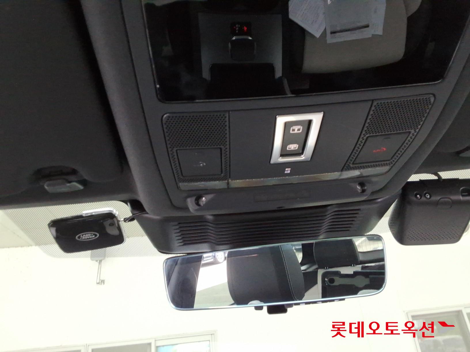 2025 - land rover discovery