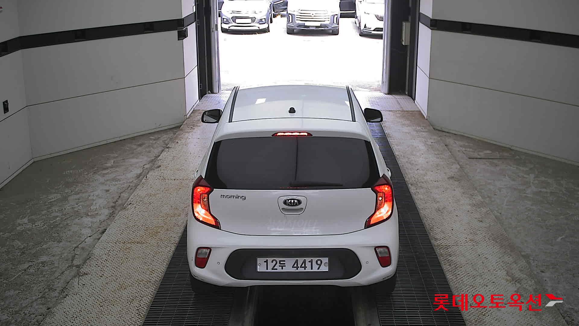 Kia Morning 2019 Белый из Кореи, фото 5