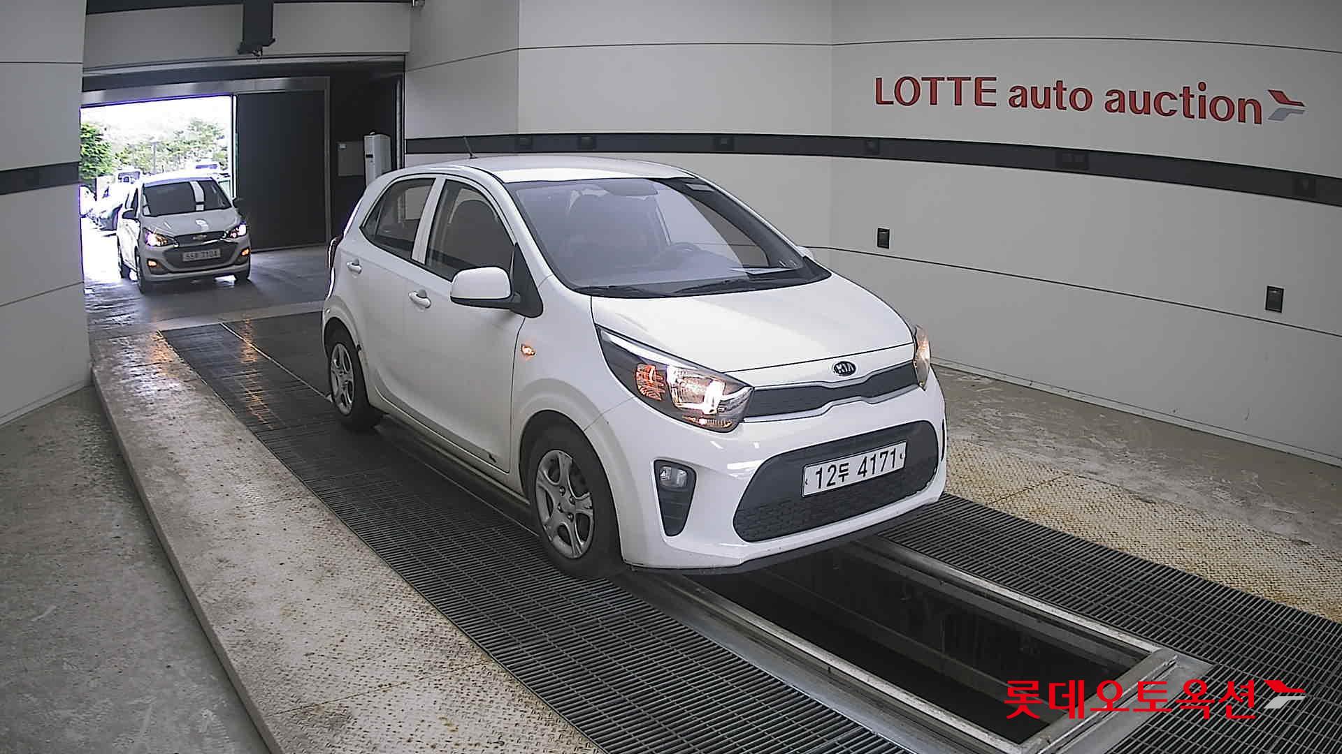 2019 - kia morning