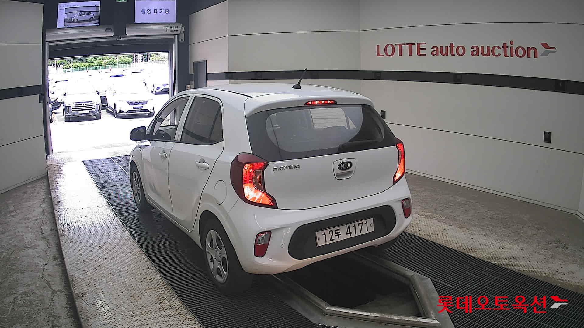 2019 - kia morning