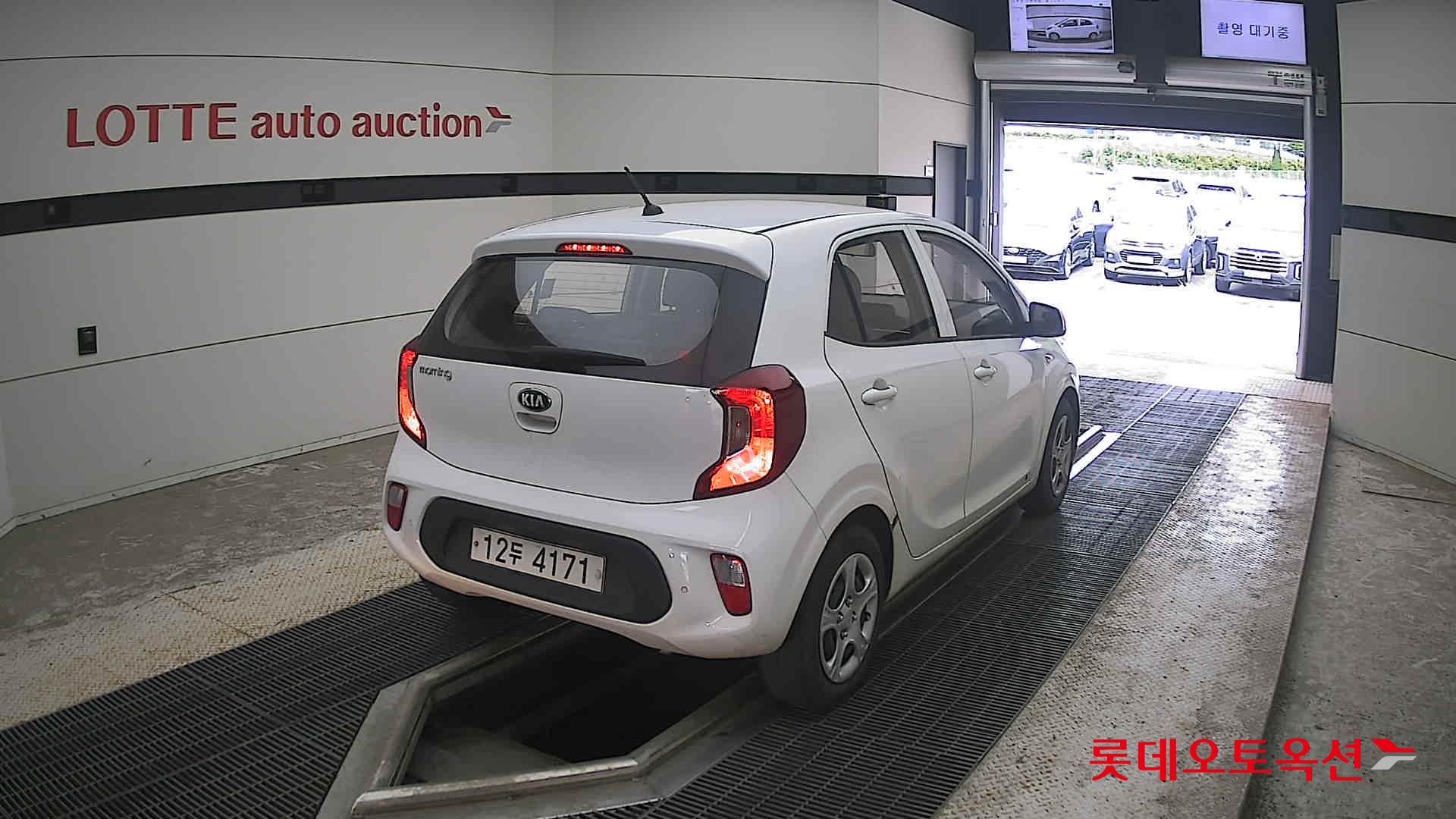 2019 - kia morning