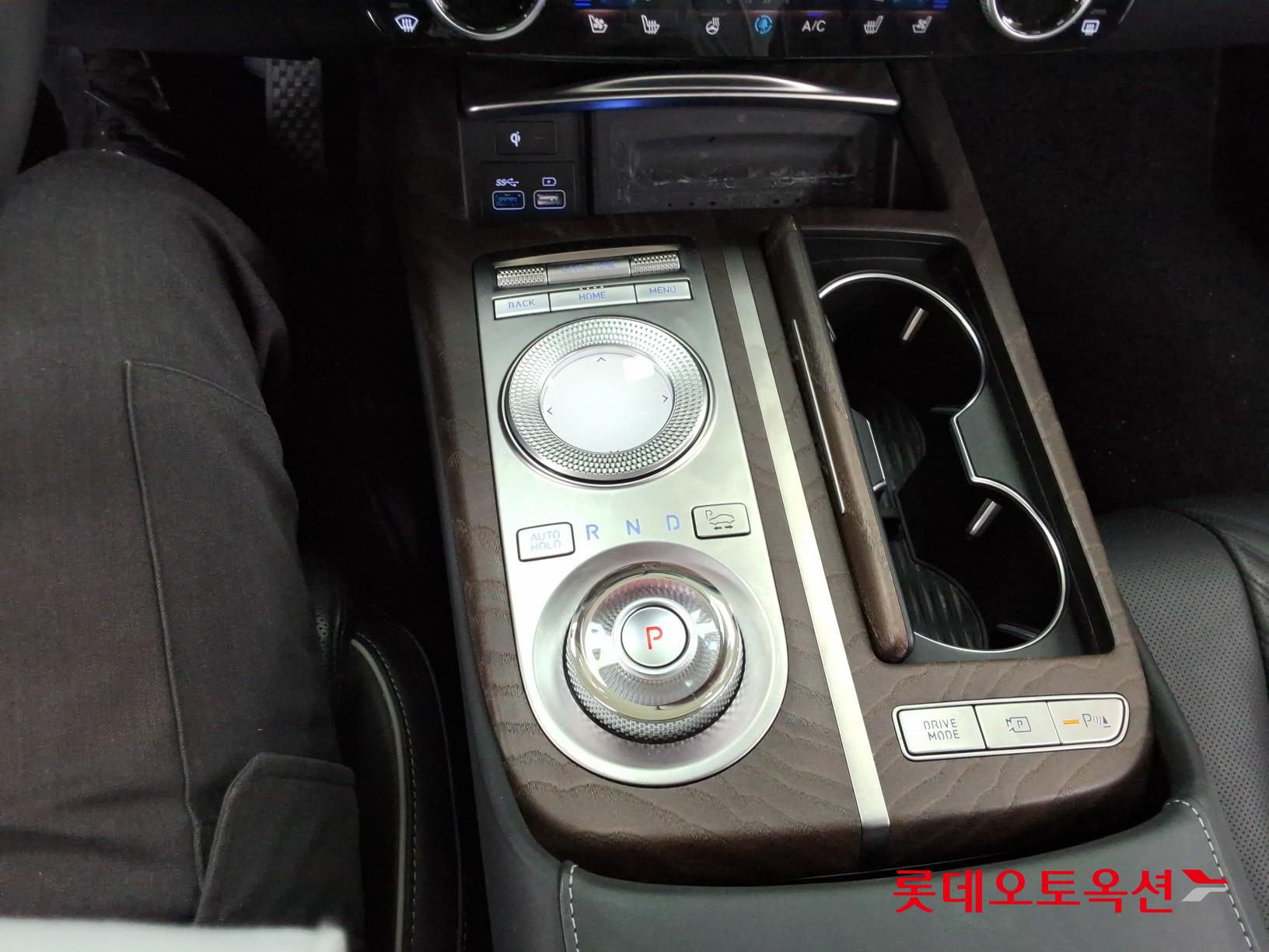 2021 - genesis g80