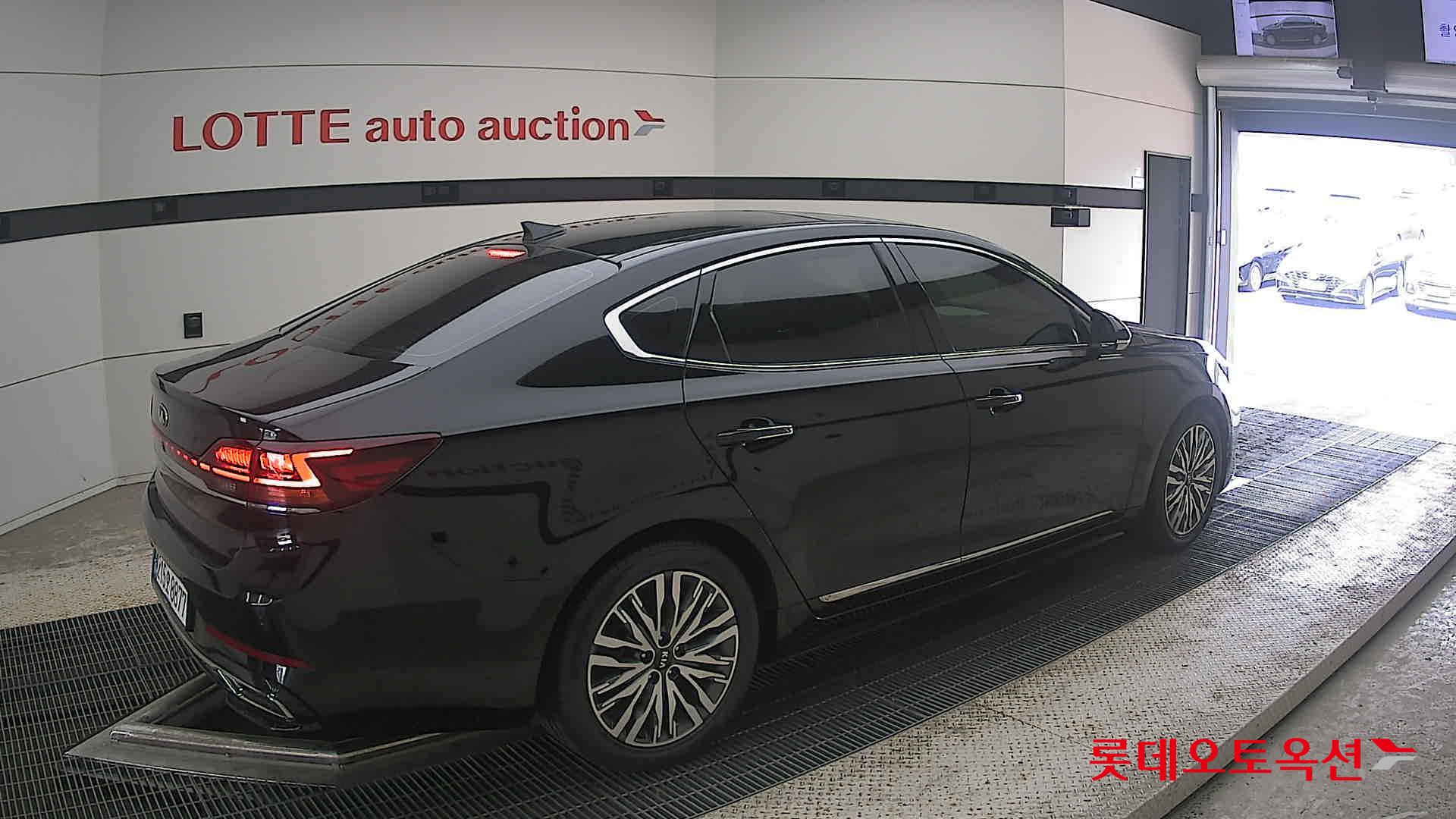 2020 - kia k7