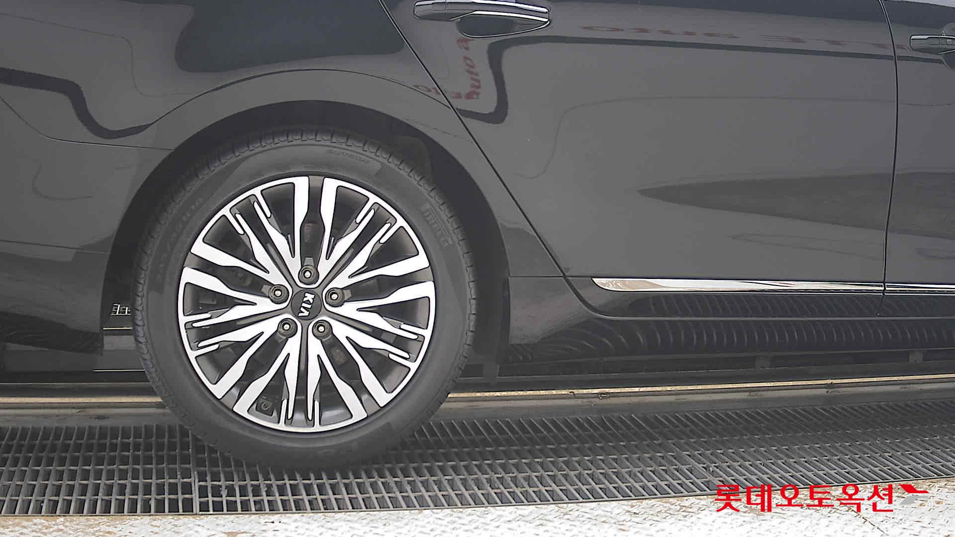 2020 - kia k7