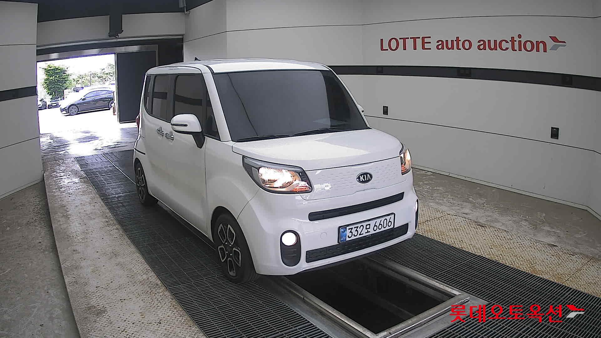 2021 - kia ray
