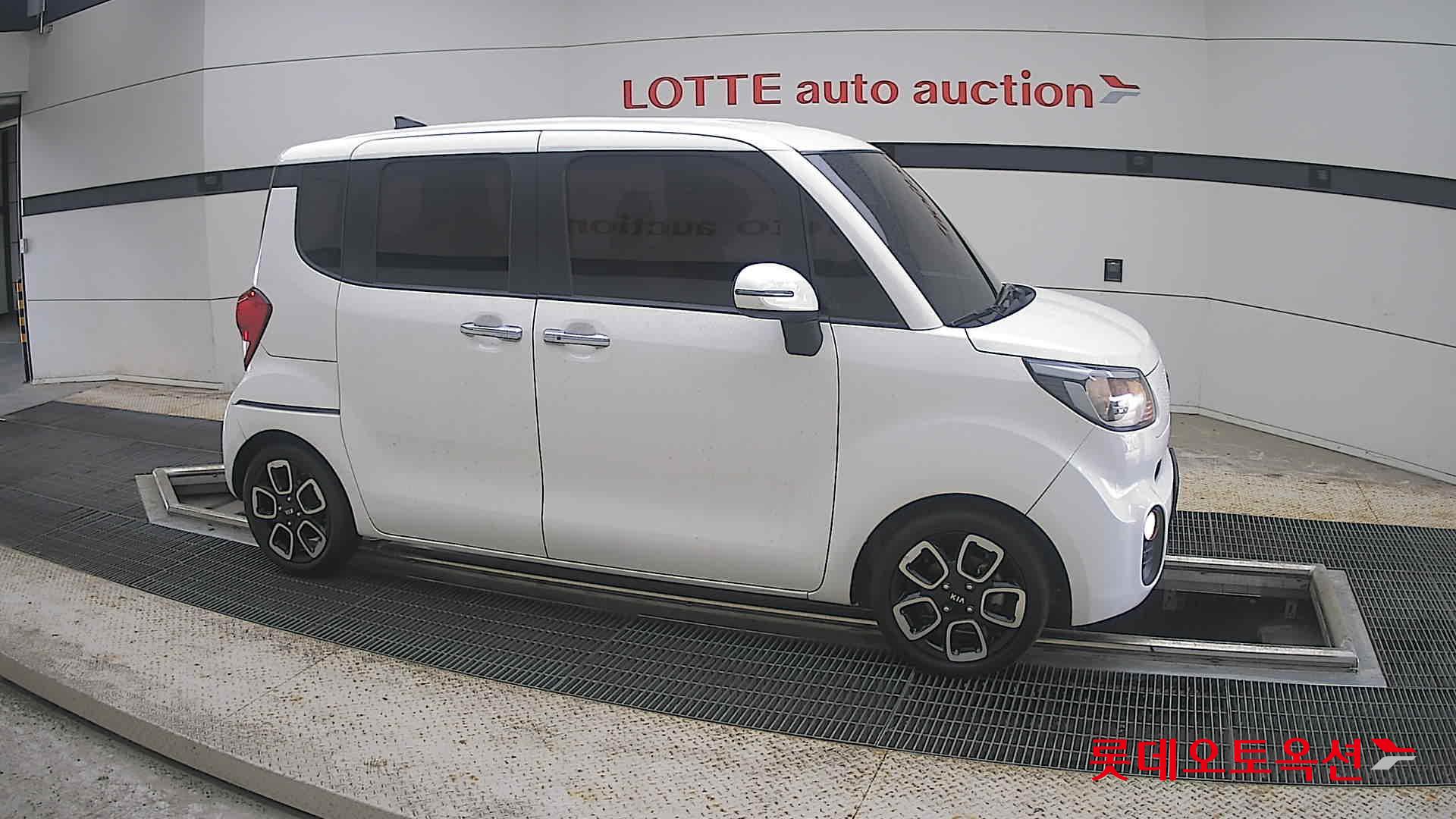2021 - kia ray