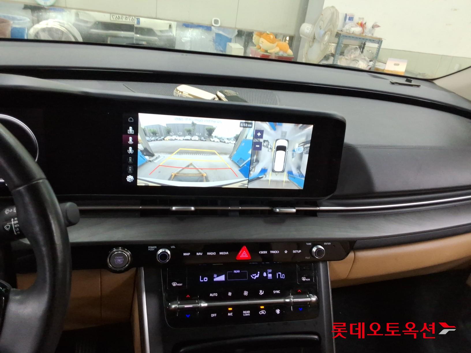 2021 - kia carnival
