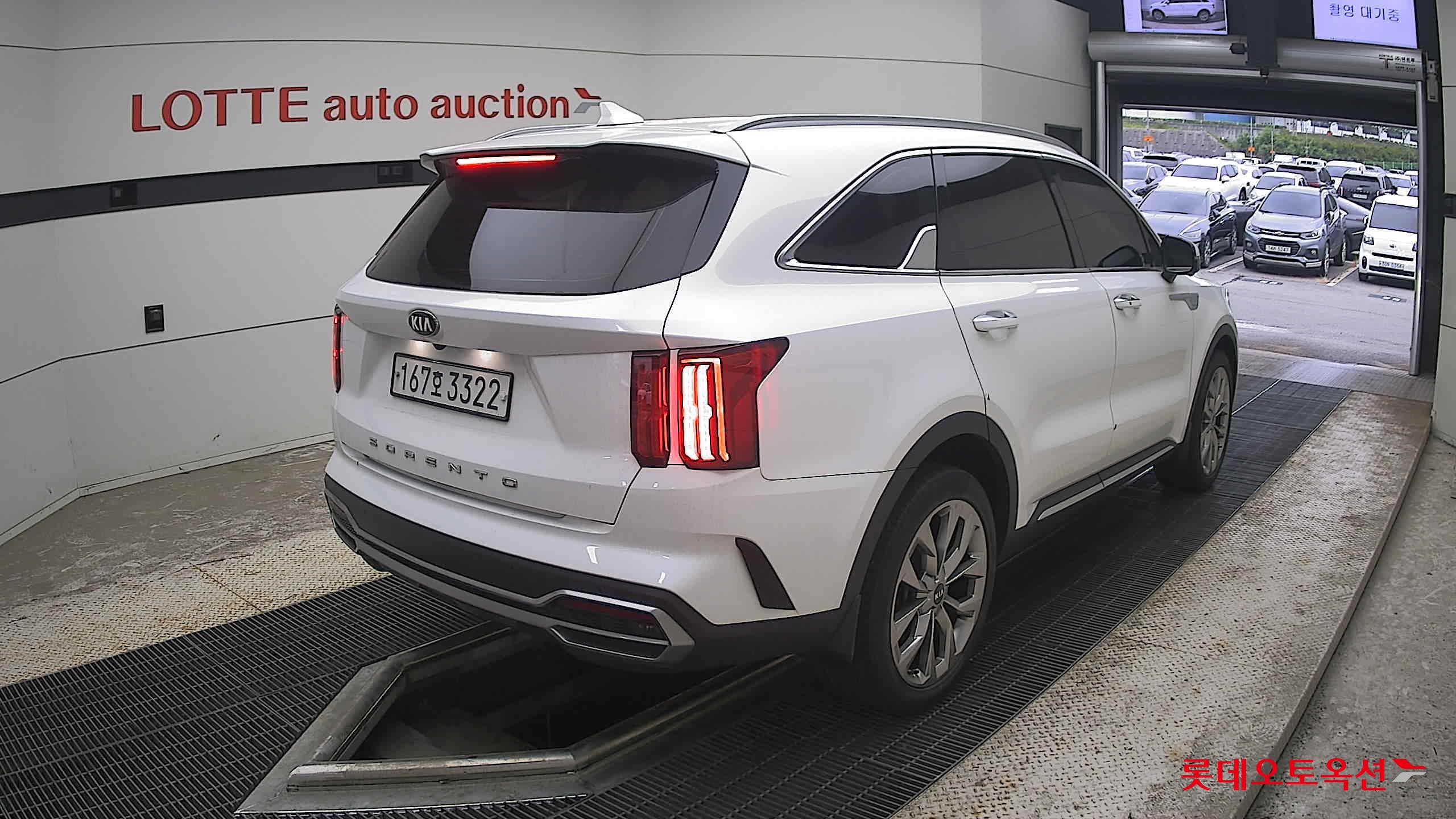 2021 - kia sorento