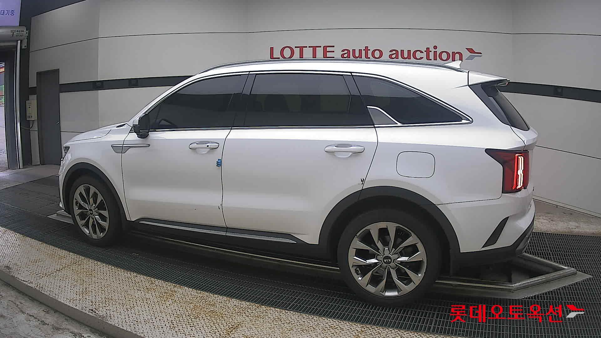 2021 - kia sorento