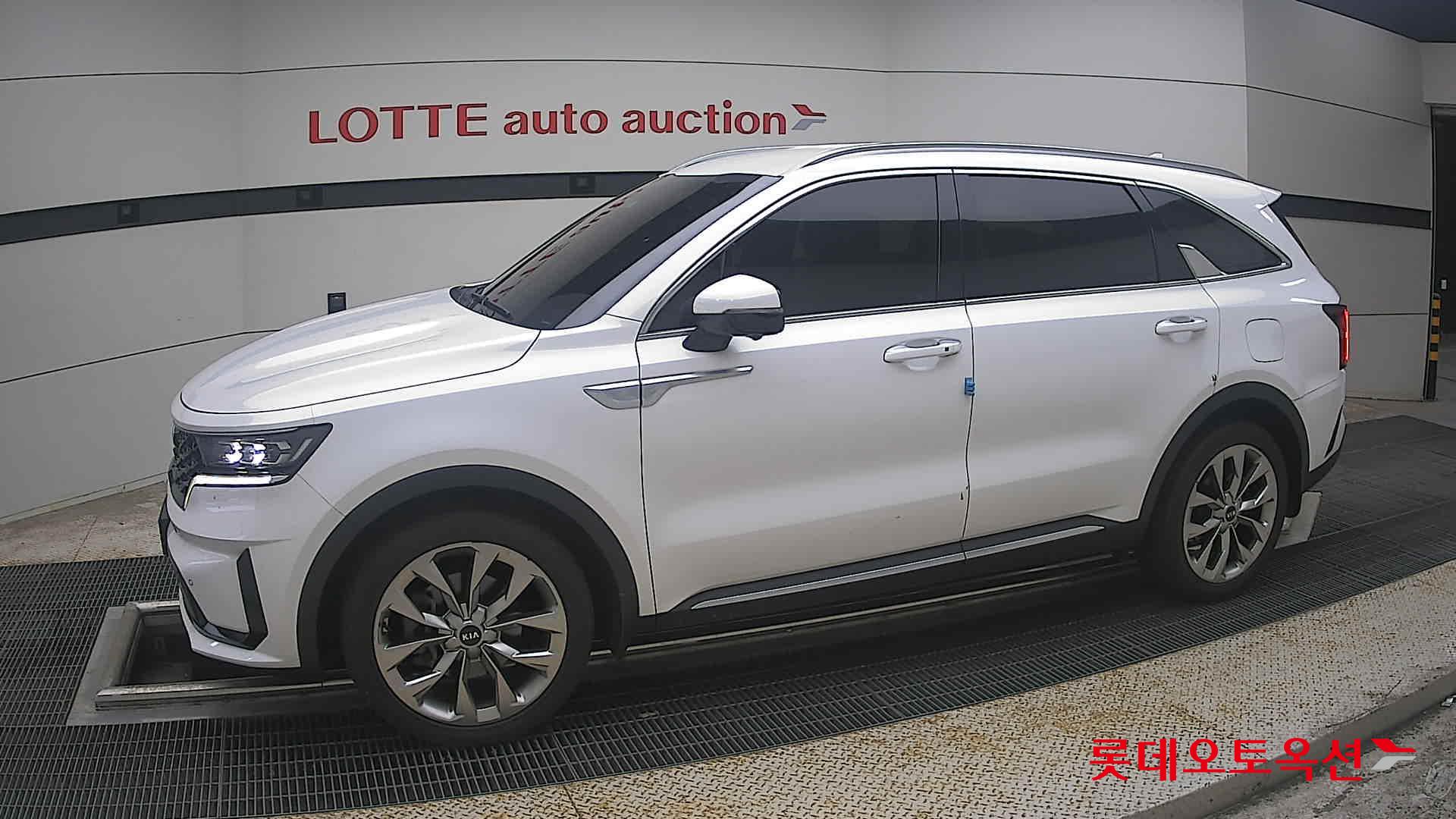 2021 - kia sorento