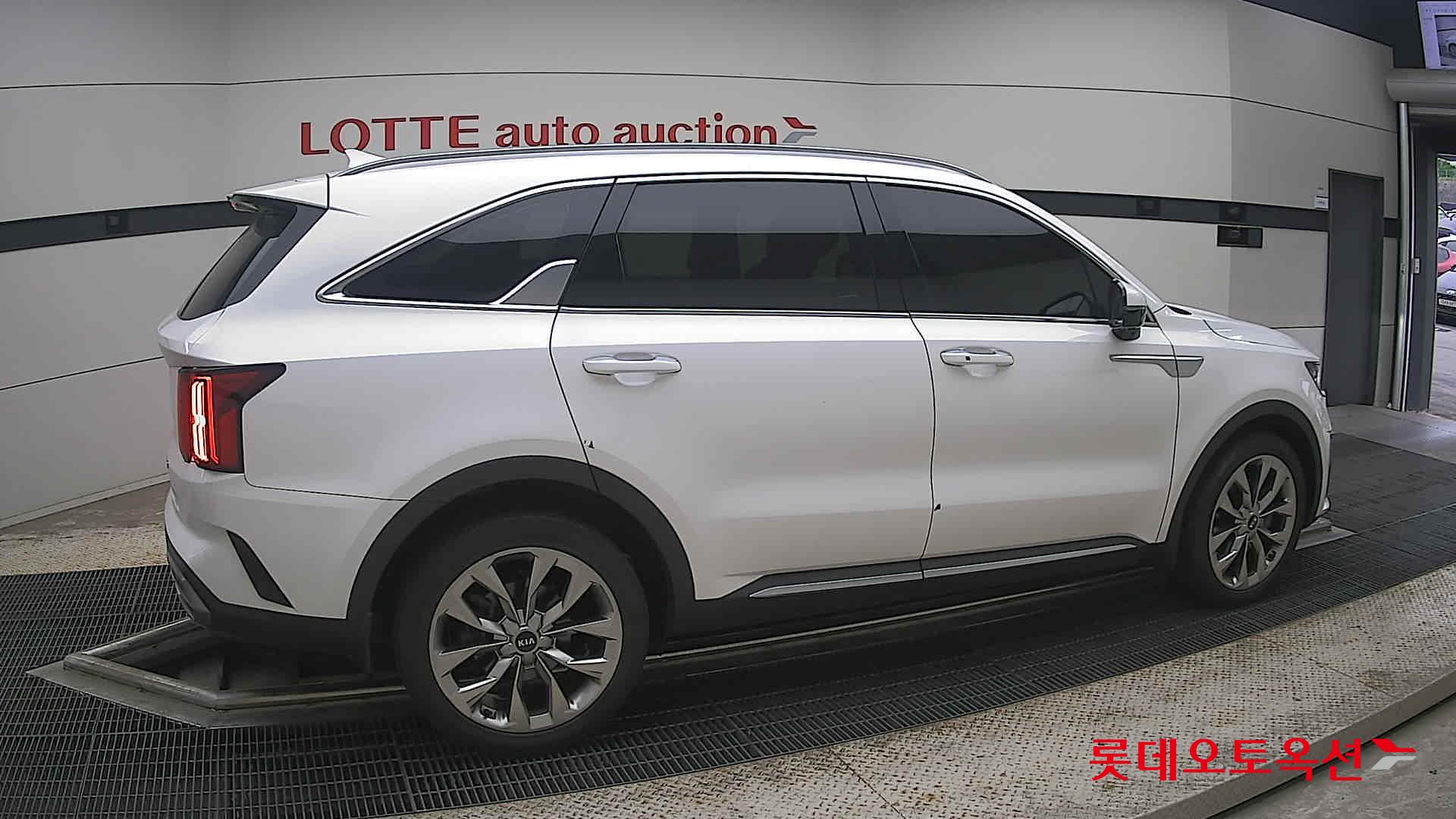 2021 - kia sorento
