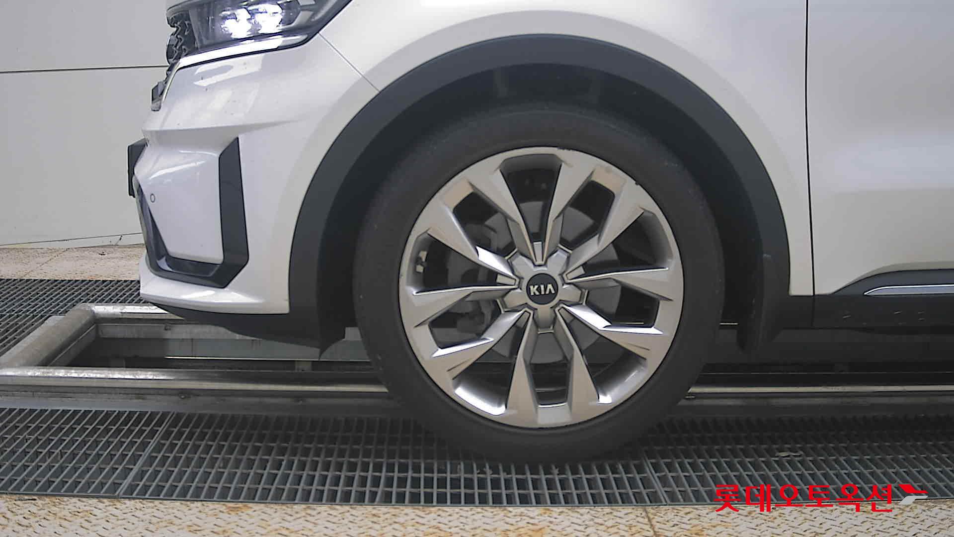 2021 - kia sorento