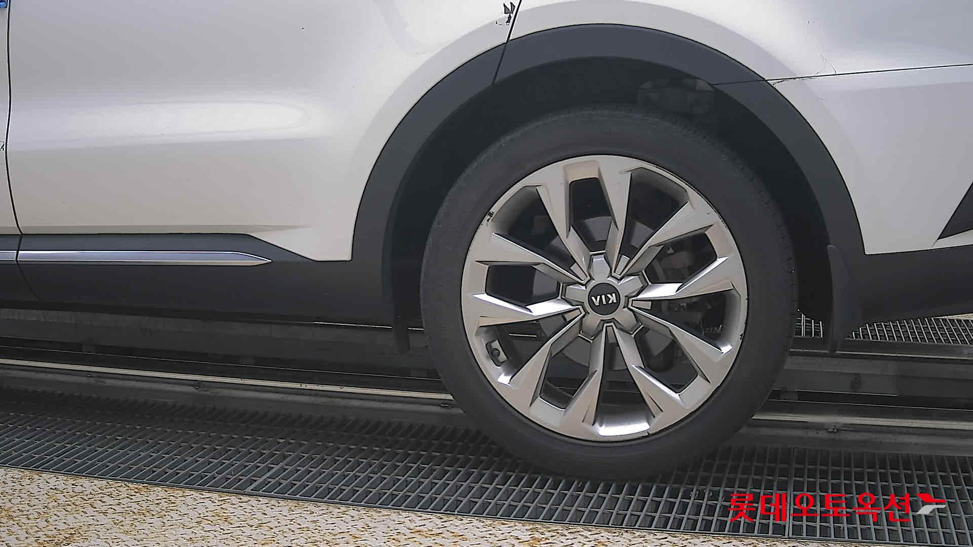 2021 - kia sorento