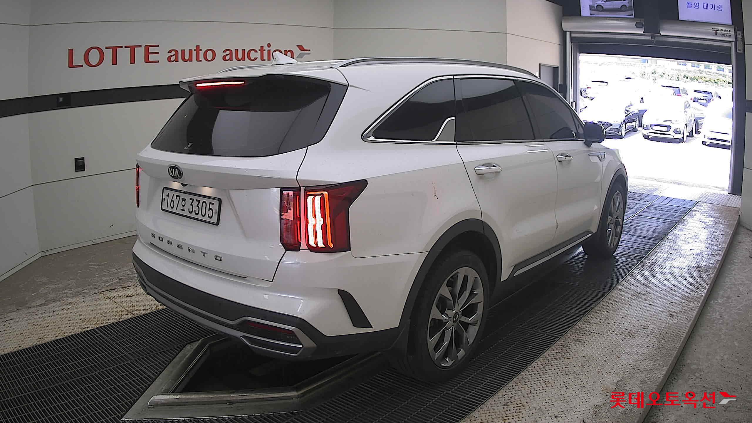 2021 - kia sorento