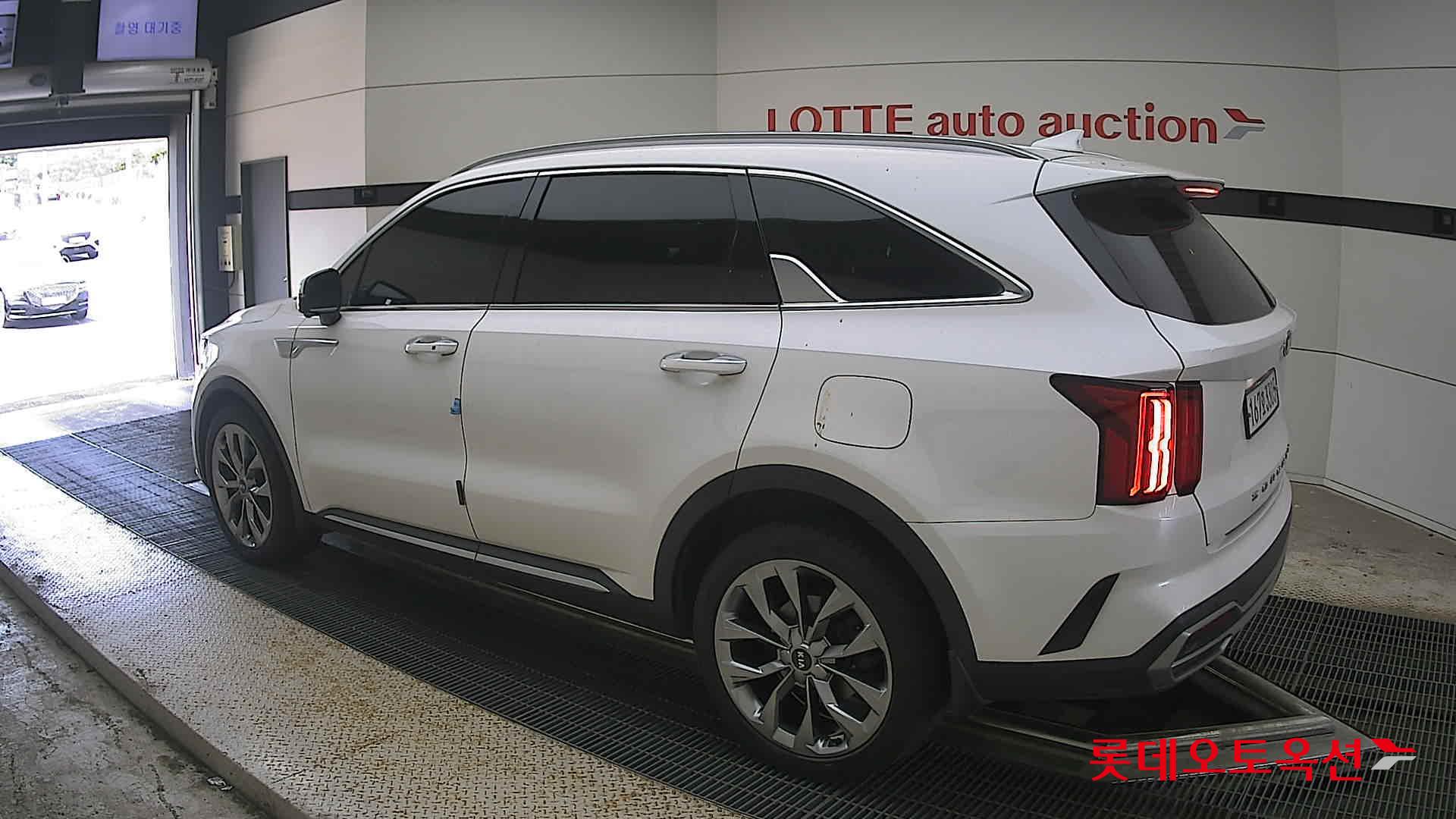 2021 - kia sorento