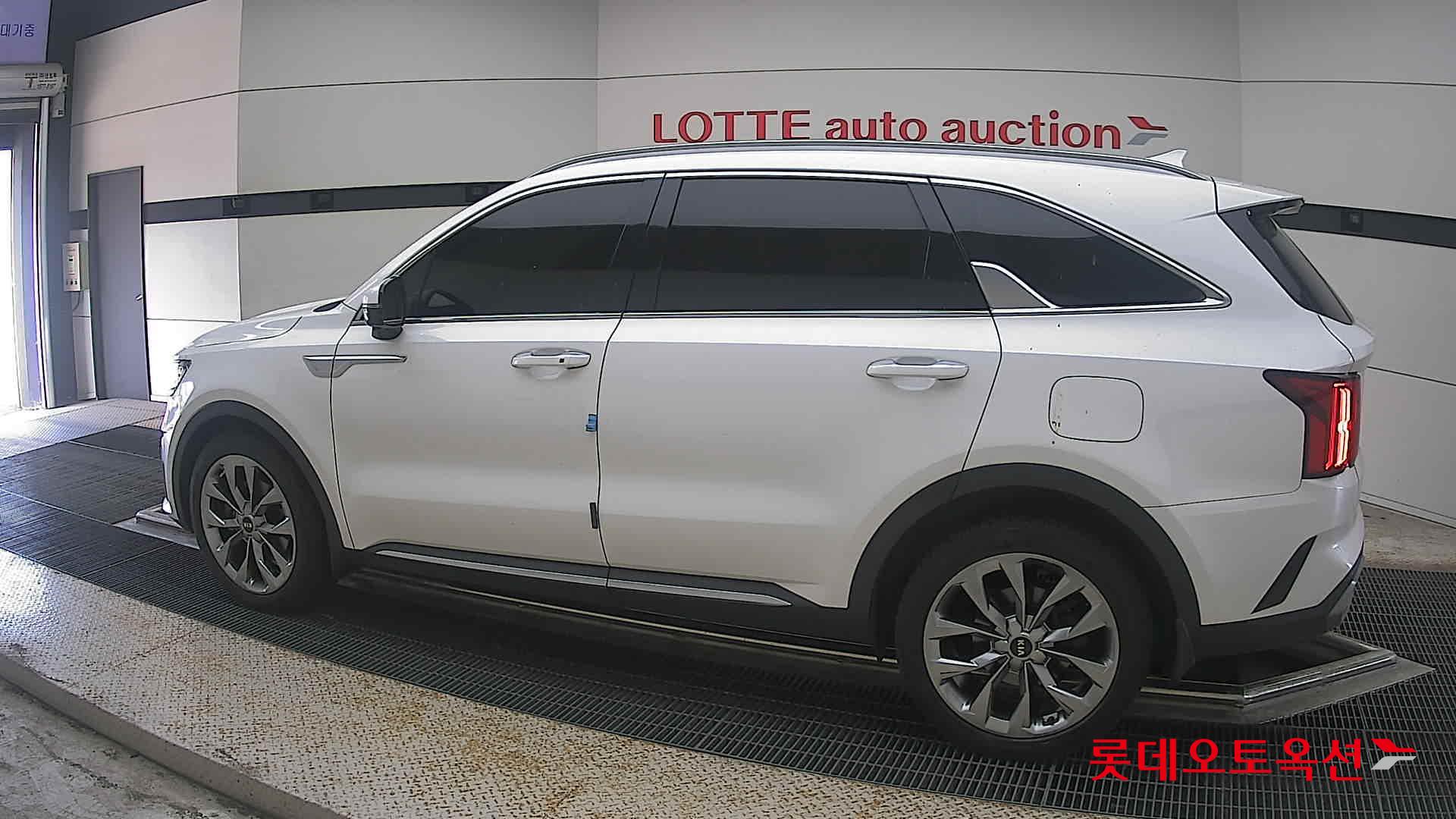 2021 - kia sorento