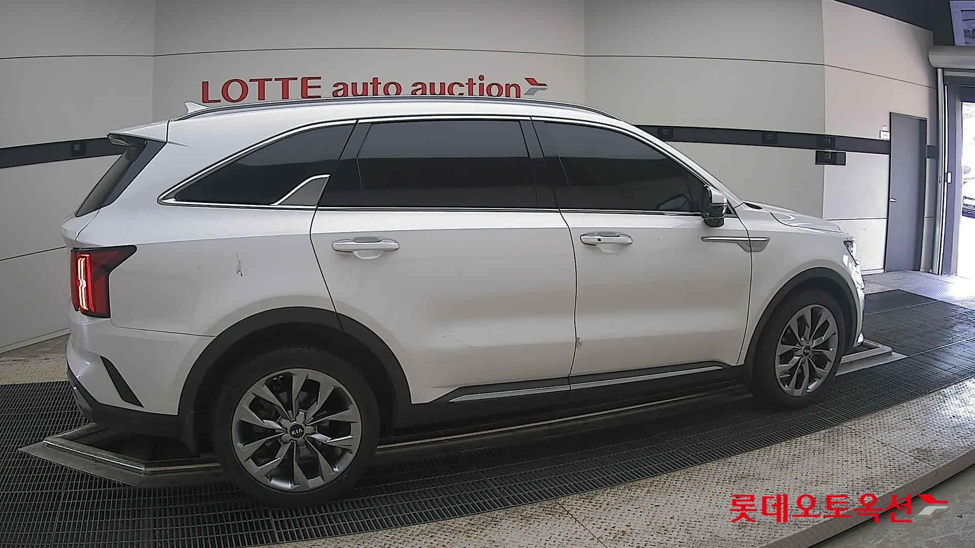 2021 - kia sorento