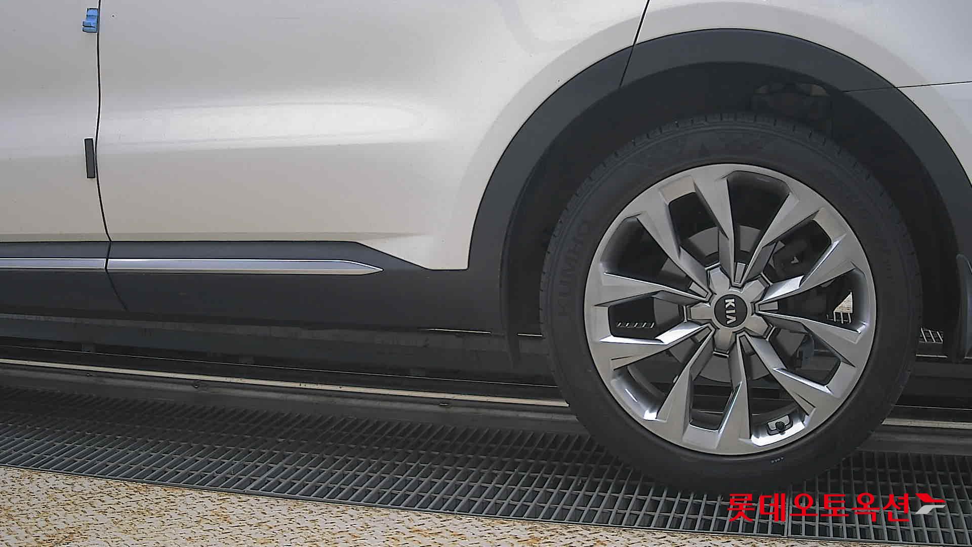 2021 - kia sorento