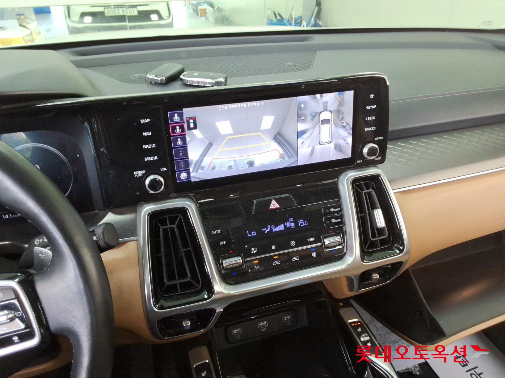 2021 - kia sorento