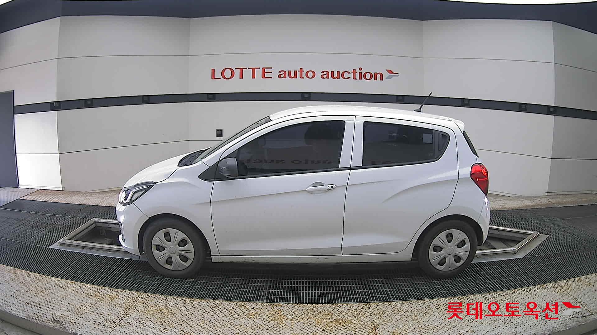 2019 - chevrolet spark