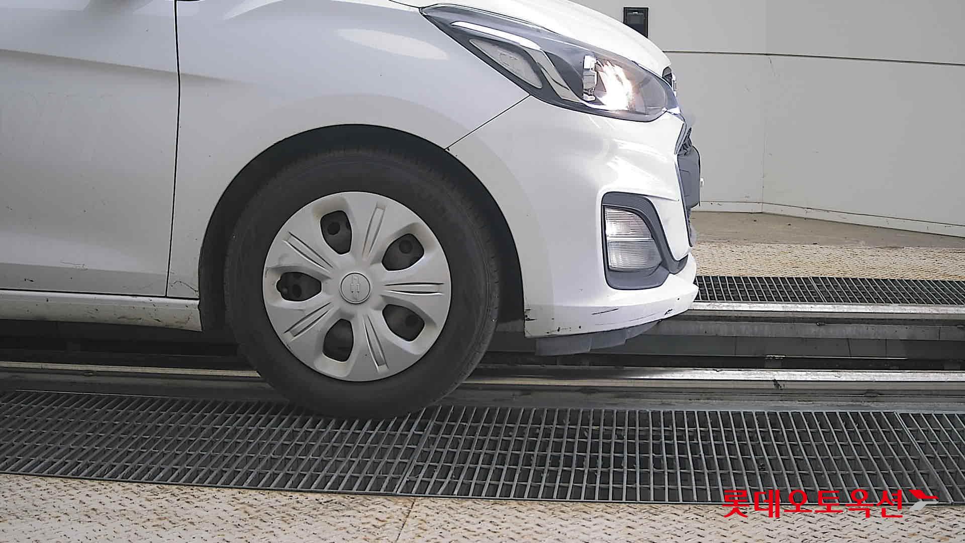 2019 - chevrolet spark